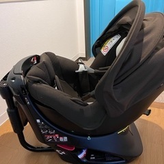 【1/5まで限定値下げ】エールべべ クルット nt2 チャイルドシートの画像