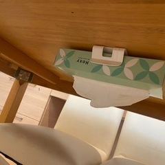 【無料】ダイニングテーブル、椅子4脚セットの画像