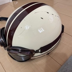 〈決定済〉ヘルメットの画像