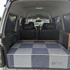 車検６年４月　分割可　ナビ　TV　キャンピング仕様　ローダウン　ルーフキャリアの画像