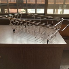シンクに引っ掛けるカゴ