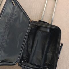 【無料】キャリーバッグ　黒の画像