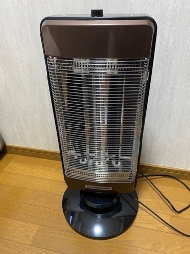 さらにお値下げ‼️2018年製 YAMAZEN ヤマゼン 遠赤外線ヒーターDBC-J123-B [カーボンヒーター＋シーズヒーター ツインヒート 3本管仕様](1222k)