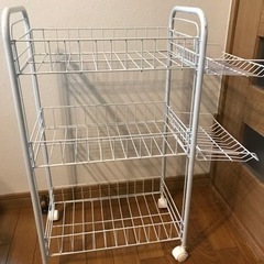 ３段ワゴンの画像