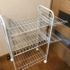 ３段ワゴン
