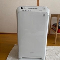 DAIKIN. 空気清浄機 