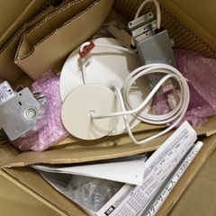 値下げ！未使用　定価1.8万円 [LED] [調光器対応] ホワイト 電球一体型 パナソニック製ペンダントライト の画像