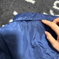 去年購入　ゆったり150 収納パーカー付きウインドブレーカーの画像