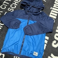 しまむら　150 美品ウインドブレーカーの画像