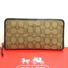 COACH コーチ ブラウンレザー×シグネチャー ラウンドファス...