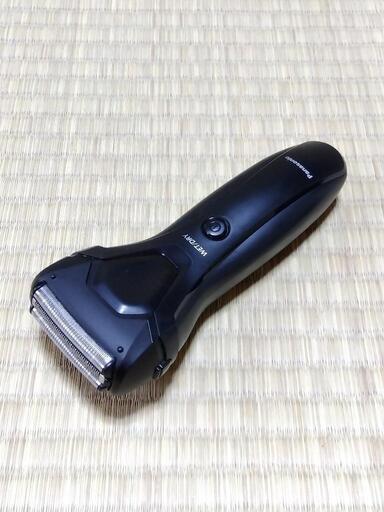 【またまた値下げしました】パナソニック メンズシェーバー３枚刃 お風呂剃り可 黒 ES-RL13-K\n