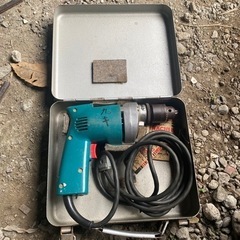 マキタ　電動ドライバー　インパクトドライバー
