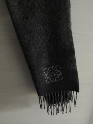LOEWE　マフラー　