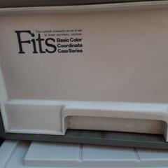 収納ケースいくつかの画像