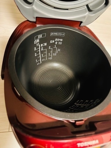 東芝　3.5合炊き炊飯器　RC-6XL(R) 東芝 3.5合炊き炊飯器 RC-6XL 【公式通販】