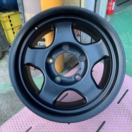 4x4エンジニアリング　ブラッドレーV 16インチ　中古