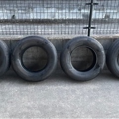 ハイエース 純正タイヤ 新車外し