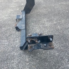 ハイエース 200系 ヒッチメンバー 1000kg 改良版 トヨタ 200系 ハイエース 標準用 シャックル 付き ヒッチ