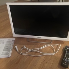 Panasonic ハイビジョン液晶テレビ TH-24ES500...