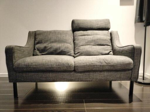 【最値下げ】ソファ2人掛け　unico”CLAD”の(良品／中古)