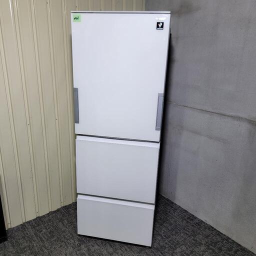 ‍♂️売約済み❌4945‼️配送設置は無料‼️高級ガラストップ\u0026最上位プラズマクラスターモデル✨自動製氷つき✨SHARP 350L 3ドア 冷蔵庫 自動製氷つき