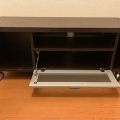 テレビ台の画像