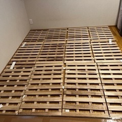 ベッド下のすのこ