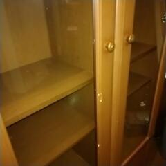 扉付き本棚　大容量収納　の画像