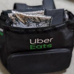 ウーバーイーツかばんの画像