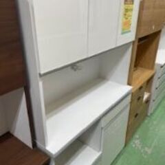 【ドリーム川西店御来店限定】 土井インテリア 3枚扉オープンボード ホワイト H1910×W1165×D450 クリーニング済み 【2001246255600151】