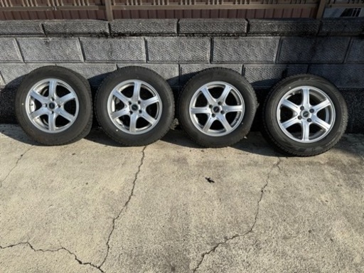 BRIDGESTONE BLIZZAK VRX2 185/65R15 スタッドレスタイヤ