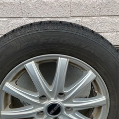 スタッドレスタイヤ　195/65R15 4本セットの画像