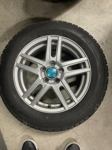 スタッドレス ホイール（15インチ 185/65R15 ）付き