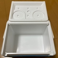 クーラーボックスの画像