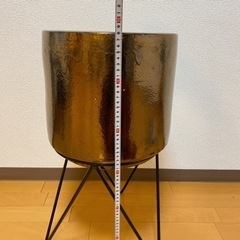 鉢カバー プランターの画像