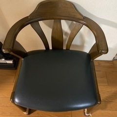 椅子(決まりました。)