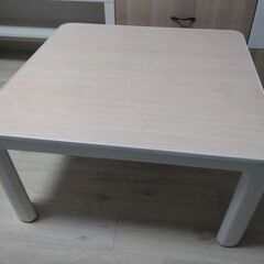 こたつの画像