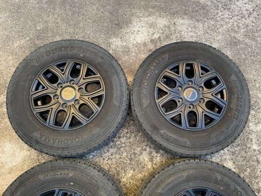 1223-1）キャラバンNV350！15インチアルミスタッドレスセット！195/80R15 107/105L LT！山あり21年製アイ