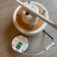 1.4万リモコン付きシーリングスポット4灯の画像