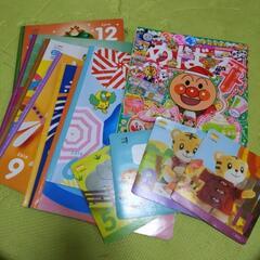 こどもちゃれんじ　２．３歳児用本、DVDまとめて