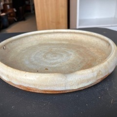 平な陶器