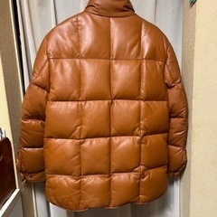 COMME CA MODEレザーダウンジャケットの画像