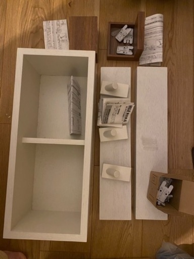 壁につけられる家具