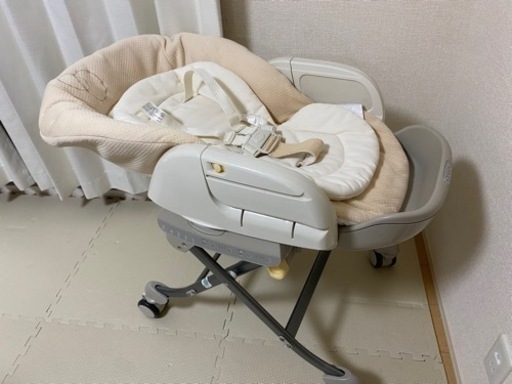 【おまけつき】コンビ　電動ハイローチェア