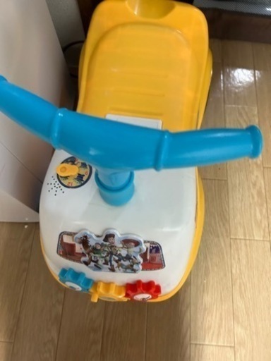 トイストーリーの乗り物