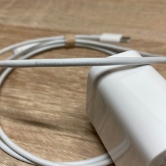 Apple純正 20W type-c アダプター & lightningケーブルセットの画像