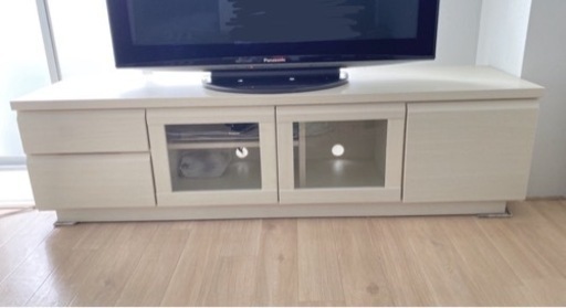 美品なテレビ台