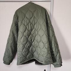 キルティングジャケット　LLサイズ　カーキ色の画像
