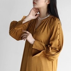 radiate the lifedress キーネックジャガードフレアワンピースの画像