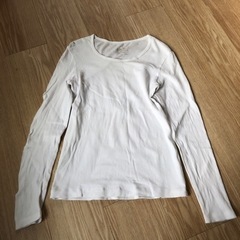 3/25まで　カットソー